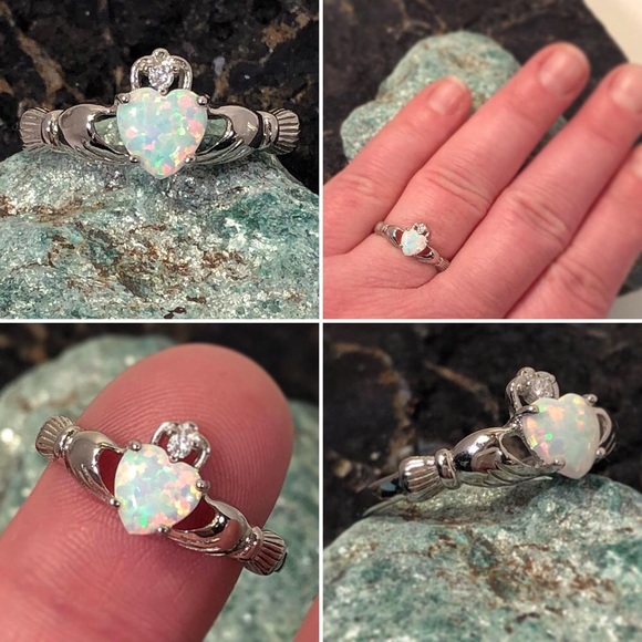 Opal Claddagh Ring - Picture 2 of 5